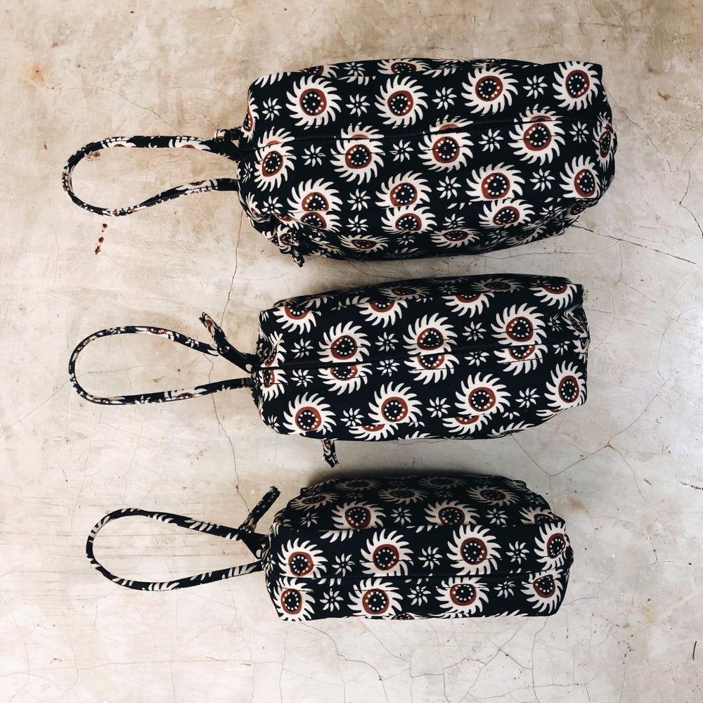 Black Matahari Batik | Travel Bag Set